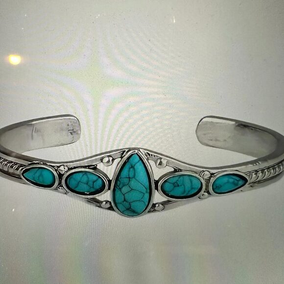 Handcrafted‎ Boho Native American Cuff Open Bangle, Turquoise Stones, Gift Box - Picture 5 of 6